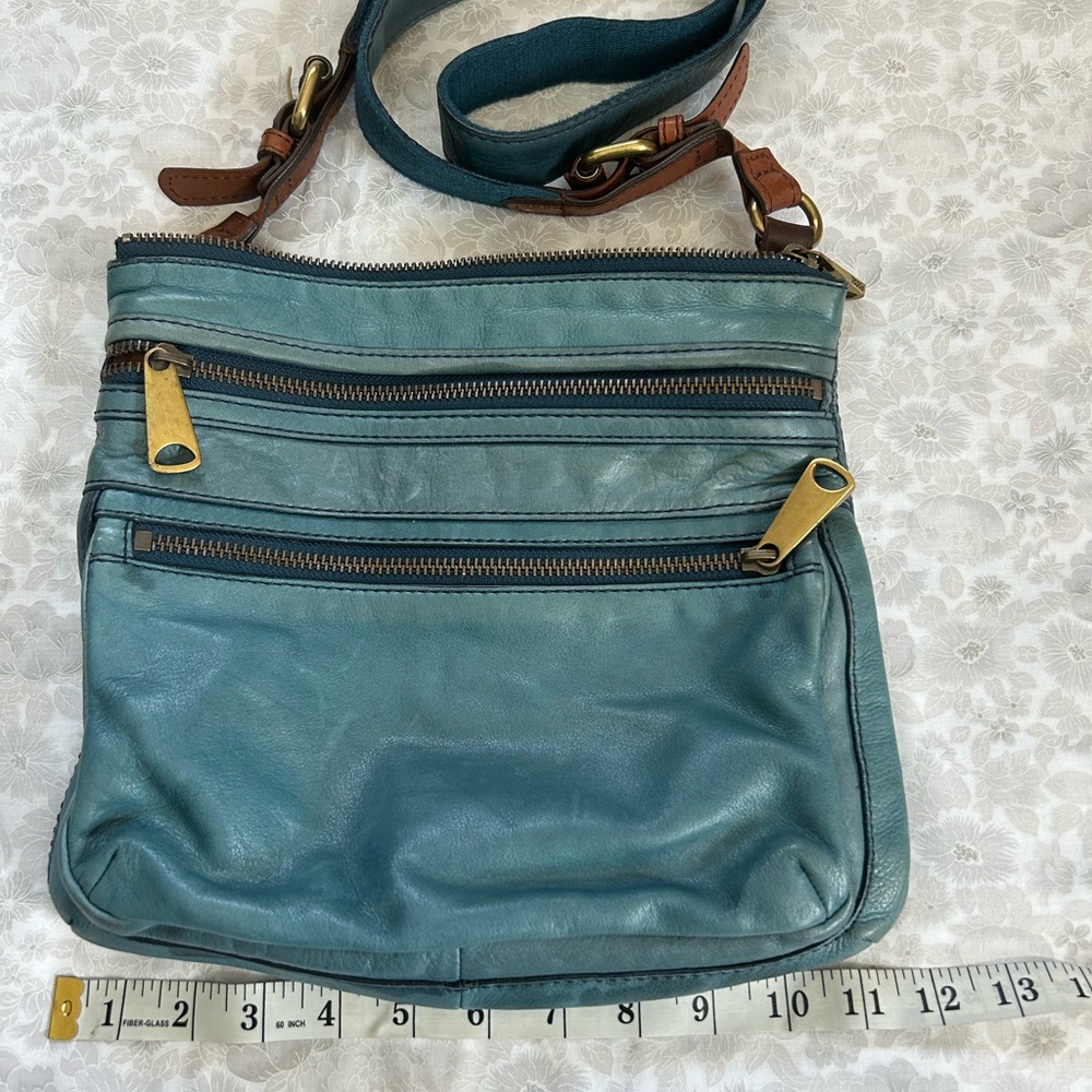 Vintage Fossil Blue and Brown Leather Crossbody Bag with Leather Accents